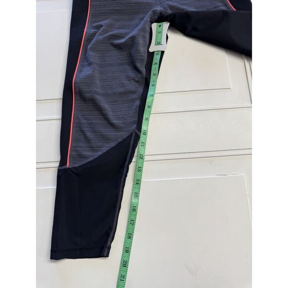 Zella Black/Gray Cropped Workout Pants w/ Coral Piping & Sheer Mesh Legs Medium - Picture 4 of 6